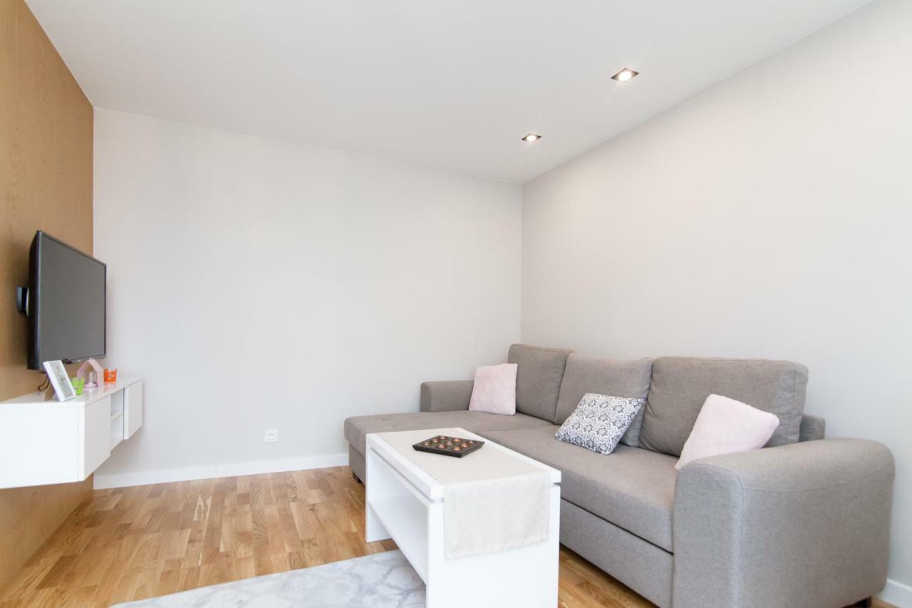 Apartament Exclusive Centrum ビャウィストク エクステリア 写真
