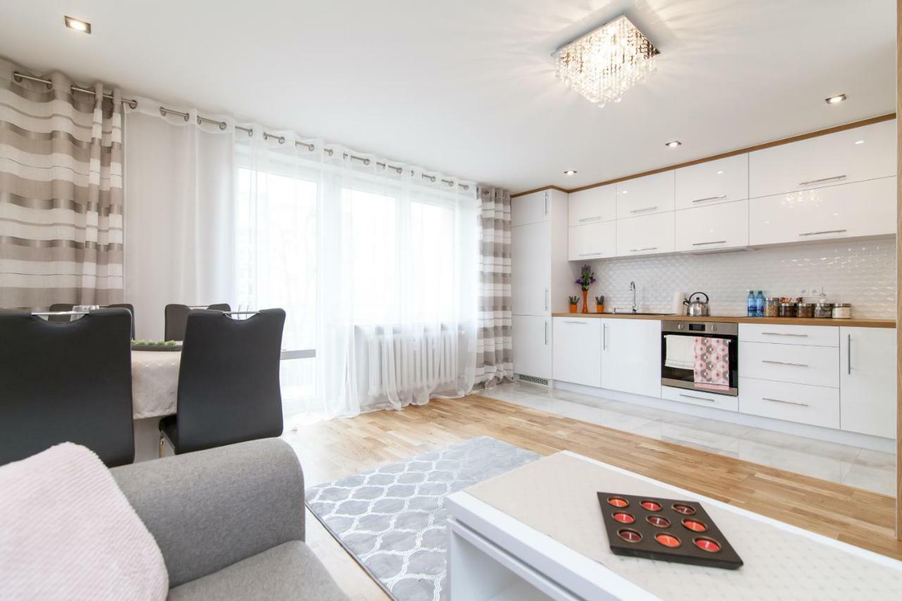 Apartament Exclusive Centrum ビャウィストク エクステリア 写真