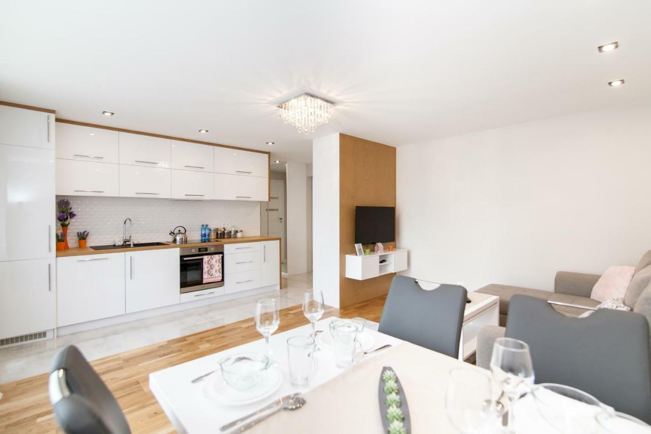 Apartament Exclusive Centrum ビャウィストク エクステリア 写真